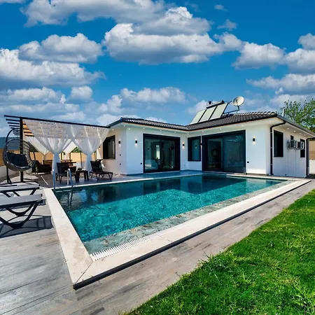 Villa Elysian *