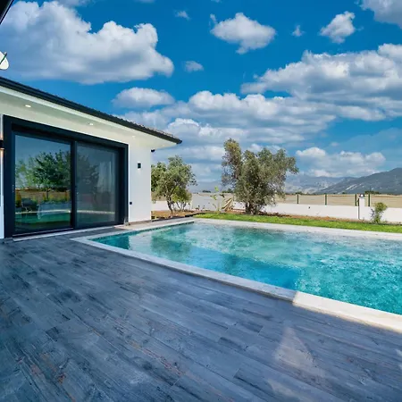 Villa Elysian *